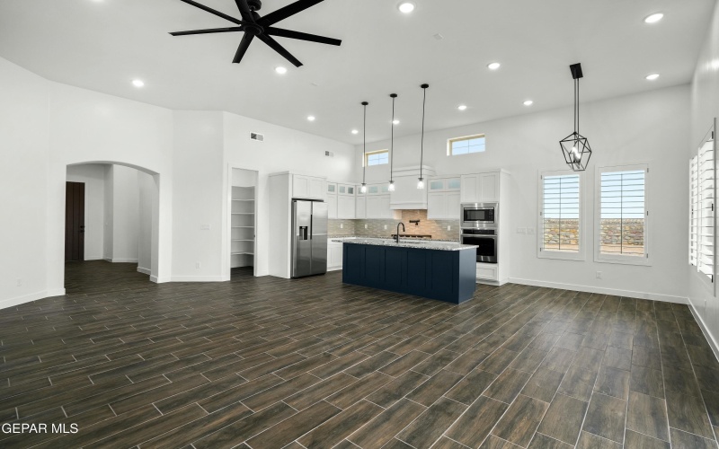 13425 Coldham Street, El Paso, TX 79928, 4 Bedrooms Bedrooms, ,3 BathroomsBathrooms,Residential,For Sale,13425 Coldham Street,915752