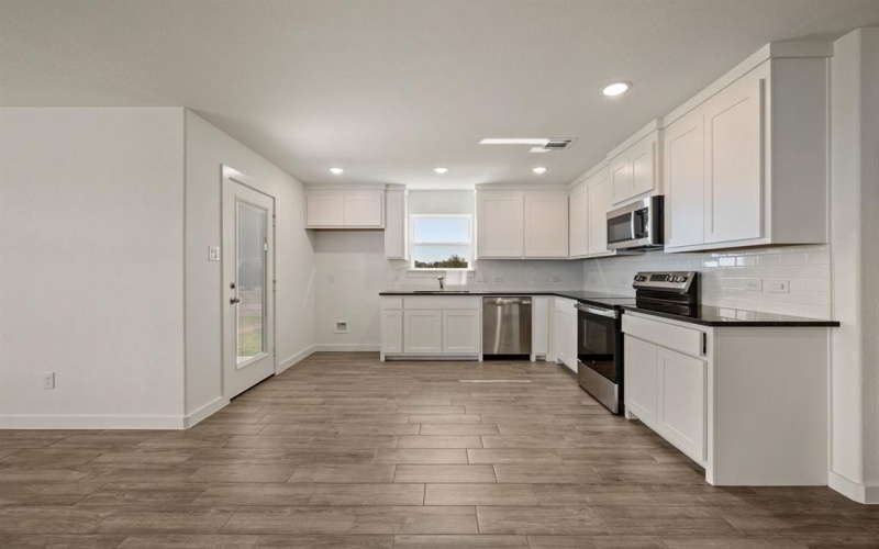 1016 Gatlin Circle, Springtown, TX 76082, 3 Bedrooms Bedrooms, ,2 BathroomsBathrooms,Residential,For Sale,1016 Gatlin Circle,0,21022943