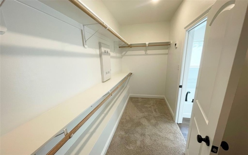 762 Venecia Drive, Bossier City, LA 71111, 4 Habitaciones Habitaciones , ,2 BañosBaños,Residential,En Venta,762 Venecia Drive,0,21022973
