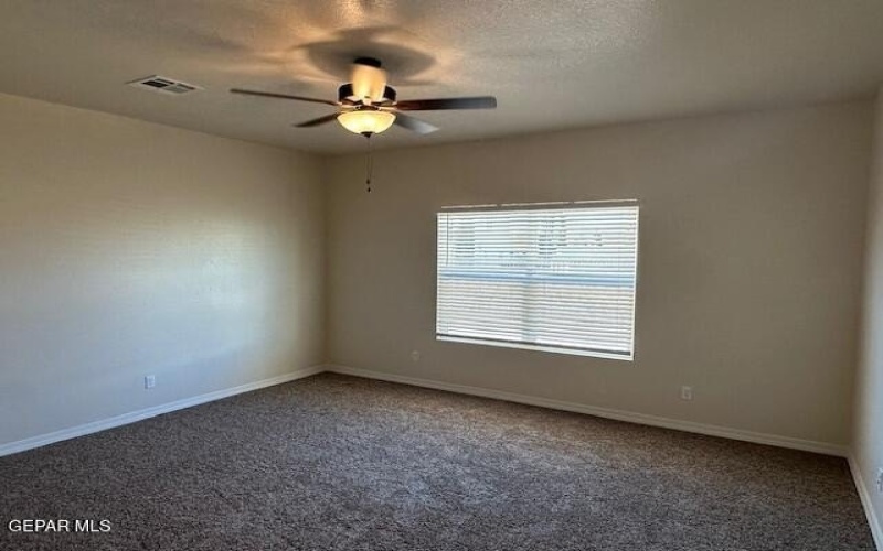 325 Sand Gate Drive, Horizon City, TX 79928, 4 Habitaciones Habitaciones , ,2 BañosBaños,Residential,En Venta,325 Sand Gate Drive,912712
