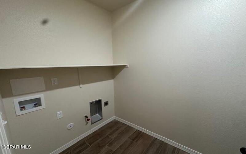 325 Sand Gate Drive, Horizon City, TX 79928, 4 Habitaciones Habitaciones , ,2 BañosBaños,Residential,En Venta,325 Sand Gate Drive,912712