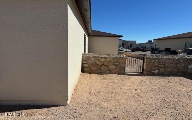 325 Sand Gate Drive, Horizon City, TX 79928, 4 Habitaciones Habitaciones , ,2 BañosBaños,Residential,En Venta,325 Sand Gate Drive,912712