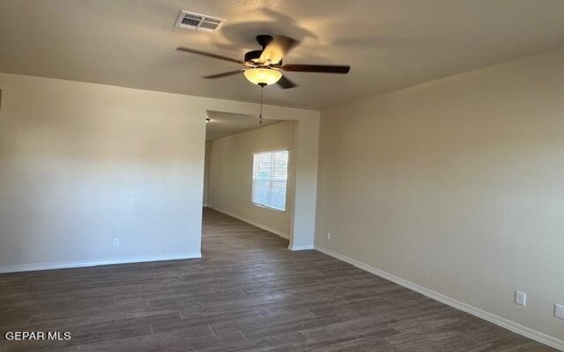 325 Sand Gate Drive, Horizon City, TX 79928, 4 Habitaciones Habitaciones , ,2 BañosBaños,Residential,En Venta,325 Sand Gate Drive,912712