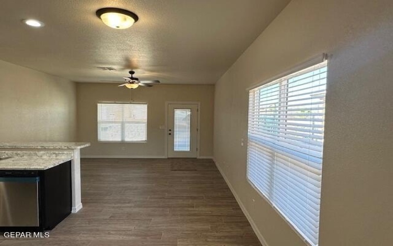 325 Sand Gate Drive, Horizon City, TX 79928, 4 Habitaciones Habitaciones , ,2 BañosBaños,Residential,En Venta,325 Sand Gate Drive,912712