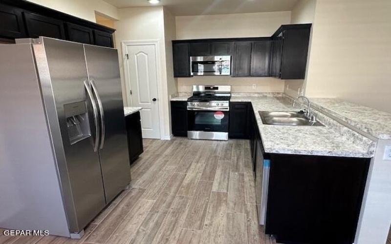 325 Sand Gate Drive, Horizon City, TX 79928, 4 Habitaciones Habitaciones , ,2 BañosBaños,Residential,En Venta,325 Sand Gate Drive,912712