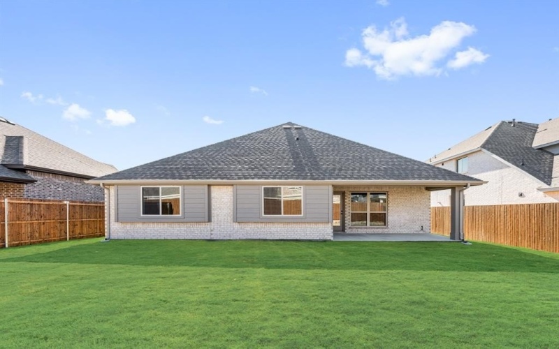 1609 Community Drive, Cedar Hill, TX 75116, 4 Habitaciones Habitaciones , ,2 BañosBaños,Residential,En Venta,1609 Community Drive,0,21022988