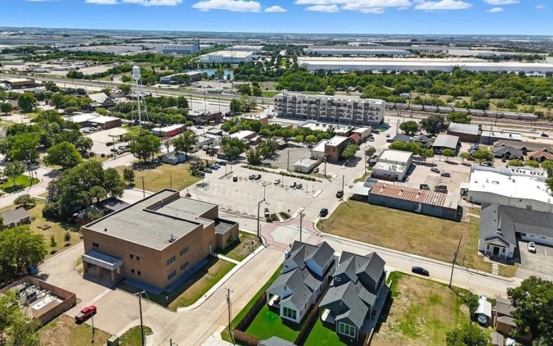 200 North Pine Street, Roanoke, TX 76262, 4 Habitaciones Habitaciones , ,3 BañosBaños,Residential,En Venta,200 North Pine Street,0,21023207