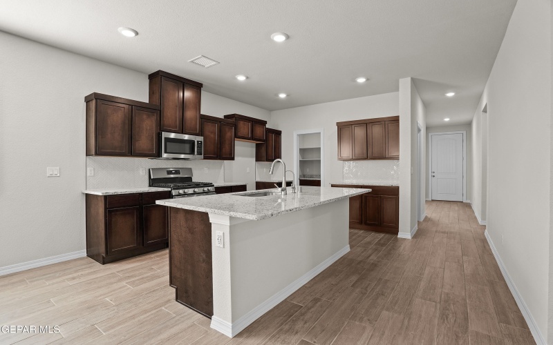 51025 Sand Verbena Avenue, El Paso, TX 79934, 3 Bedrooms Bedrooms, ,2 BathroomsBathrooms,Residential,For Sale,51025 Sand Verbena Avenue,0,927800