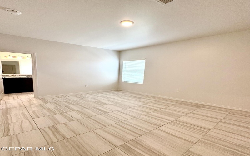 8912 NORTON Street unit: B #B, El Paso, TX 79904, 2 Habitaciones Habitaciones , ,2 BañosBaños,Residential Multi Family,En Venta,8912 NORTON Street unit: B,0,927806