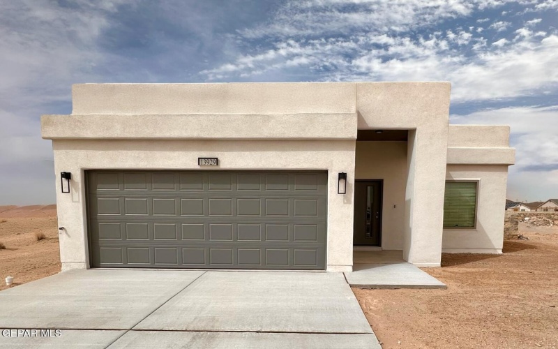13929 LORENZ Avenue, El Paso, TX 79928, 3 Bedrooms Bedrooms, ,2 BathroomsBathrooms,Residential,For Sale,13929 LORENZ Avenue,0,927851