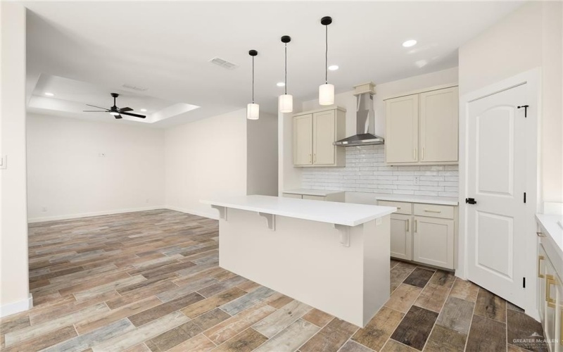 300 N Kika De La Garza Boulevard, La Joya, TX 78560, 3 Habitaciones Habitaciones , ,2 BañosBaños,Residential,En Venta,300 N Kika De La Garza Boulevard,477860