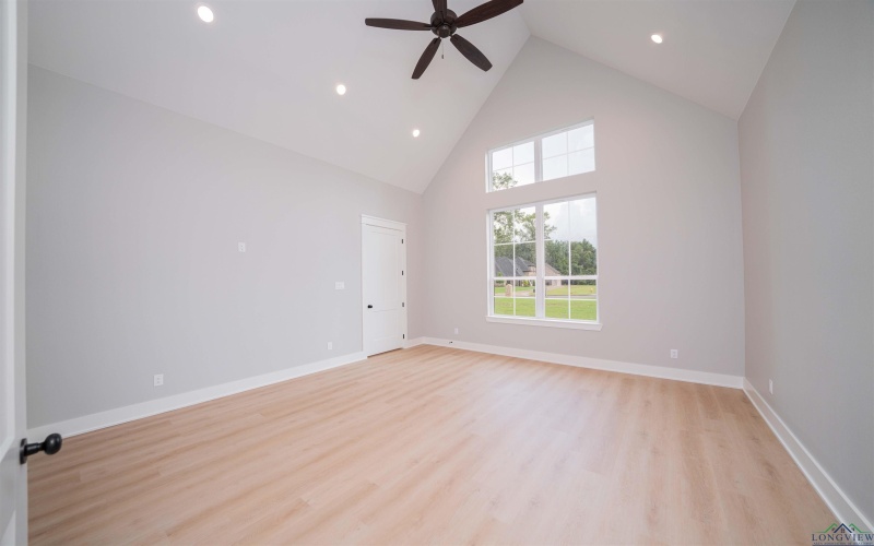 503 Lost Creek, Longview, TX 75605, 5 Habitaciones Habitaciones , ,3 BañosBaños,Residential,En Venta,503 Lost Creek,0,20255437