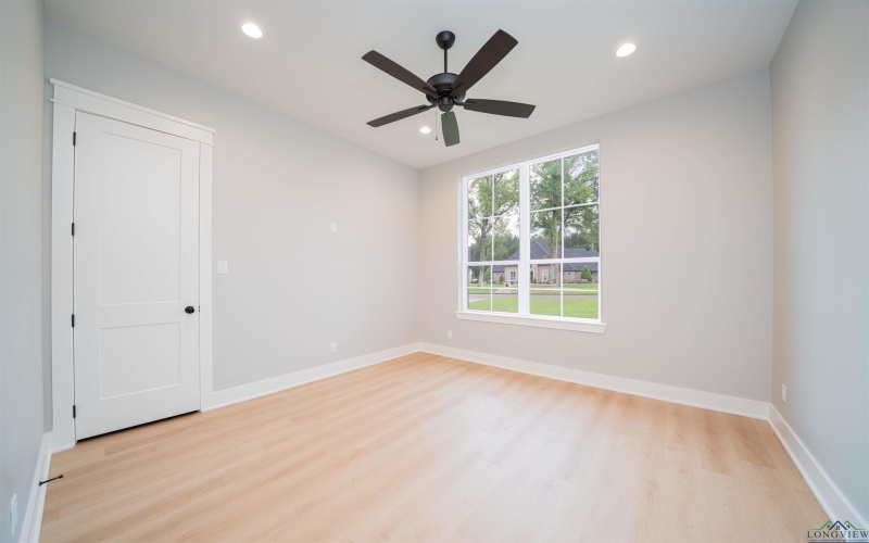 503 Lost Creek, Longview, TX 75605, 5 Habitaciones Habitaciones , ,3 BañosBaños,Residential,En Venta,503 Lost Creek,0,20255437