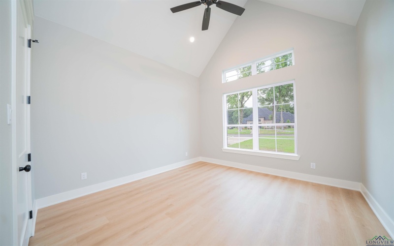 503 Lost Creek, Longview, TX 75605, 5 Habitaciones Habitaciones , ,3 BañosBaños,Residential,En Venta,503 Lost Creek,0,20255437