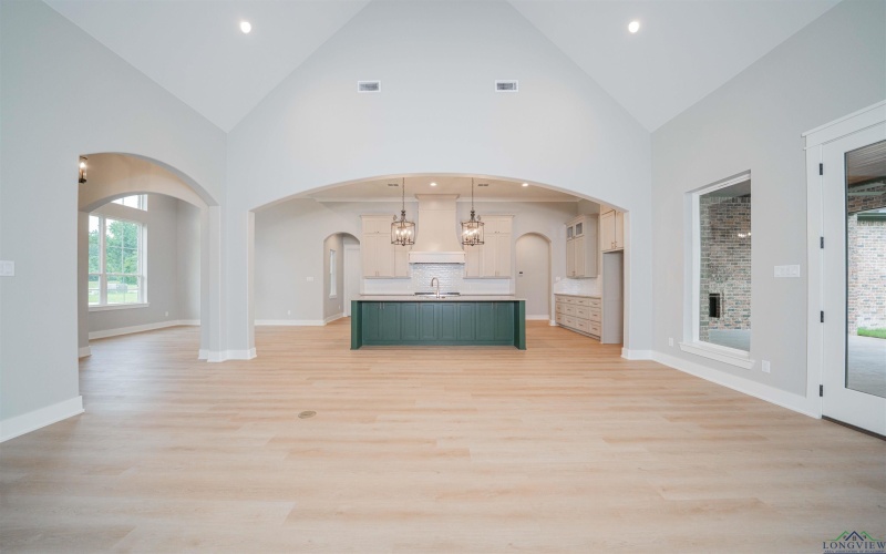503 Lost Creek, Longview, TX 75605, 5 Habitaciones Habitaciones , ,3 BañosBaños,Residential,En Venta,503 Lost Creek,0,20255437