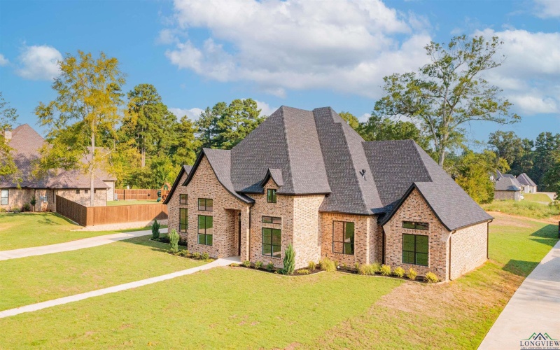 503 Lost Creek, Longview, TX 75605, 5 Habitaciones Habitaciones , ,3 BañosBaños,Residential,En Venta,503 Lost Creek,0,20255437
