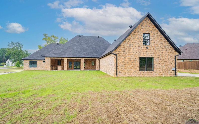 503 Lost Creek, Longview, TX 75605, 5 Habitaciones Habitaciones , ,3 BañosBaños,Residential,En Venta,503 Lost Creek,0,20255437
