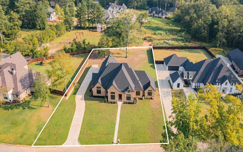 503 Lost Creek, Longview, TX 75605, 5 Habitaciones Habitaciones , ,3 BañosBaños,Residential,En Venta,503 Lost Creek,0,20255437