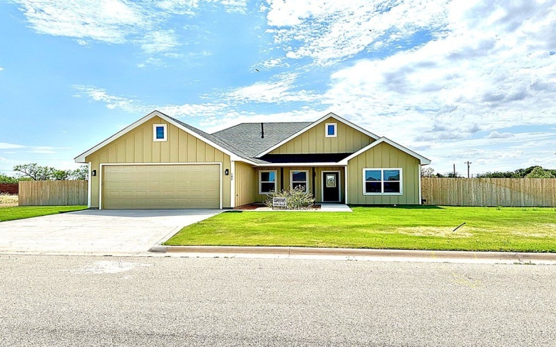 102 Lady Dr., Roscoe, TX 79545, 3 Bedrooms Bedrooms, ,2 BathroomsBathrooms,Residential,For Sale,102 Lady Dr.,5188