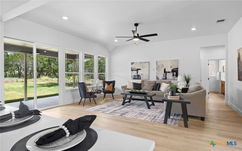 15938 Brazos Drive, Temple, TX 76502, 4 Bedrooms Bedrooms, ,2 BathroomsBathrooms,Residential,For Sale,15938 Brazos Drive,0,588902