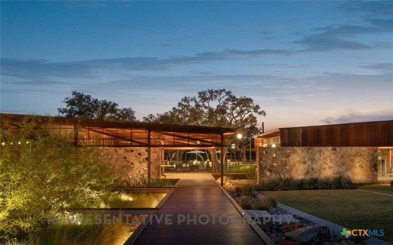 129 Three Oaks Lane, Georgetown, TX 78628, 4 Bedrooms Bedrooms, ,3 BathroomsBathrooms,Residential,For Sale,129 Three Oaks Lane,588991