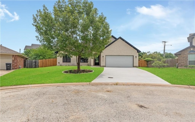 1112 Mallory Court, College Station, TX 77845, 4 Bedrooms Bedrooms, ,2 BathroomsBathrooms,Residential,For Sale,1112 Mallory Court,0,25002089