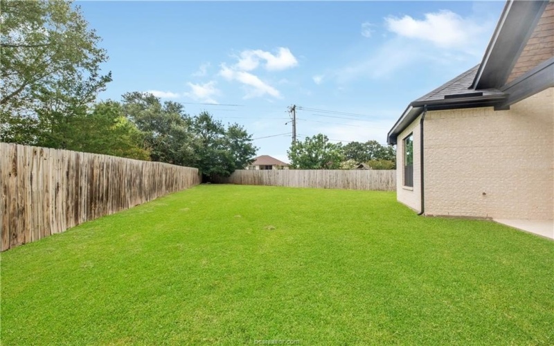 1112 Mallory Court, College Station, TX 77845, 4 Bedrooms Bedrooms, ,2 BathroomsBathrooms,Residential,For Sale,1112 Mallory Court,0,25002089