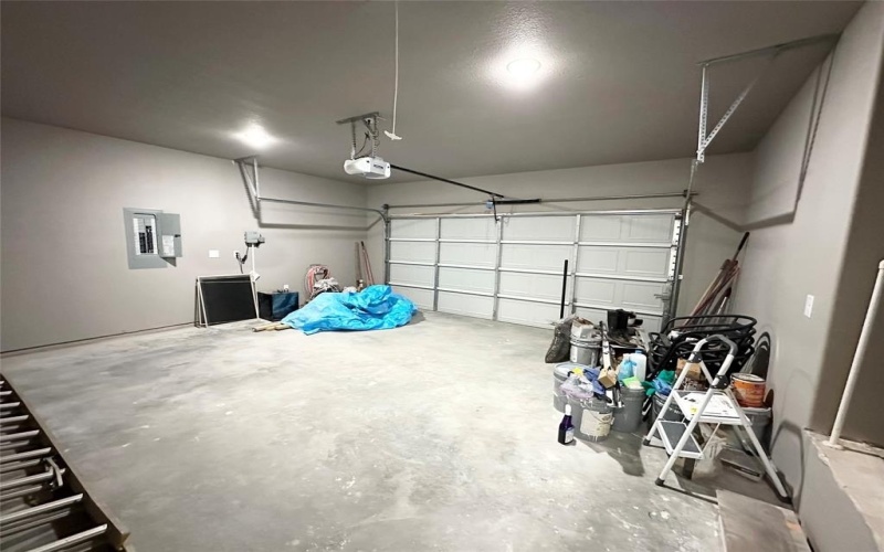 1405 N Rusk Street, Weatherford, TX 76086, 3 Habitaciones Habitaciones , ,2 BañosBaños,Residential,En Venta,1405 N Rusk Street,20989144