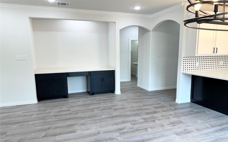 1405 N Rusk Street, Weatherford, TX 76086, 3 Habitaciones Habitaciones , ,2 BañosBaños,Residential,En Venta,1405 N Rusk Street,20989144