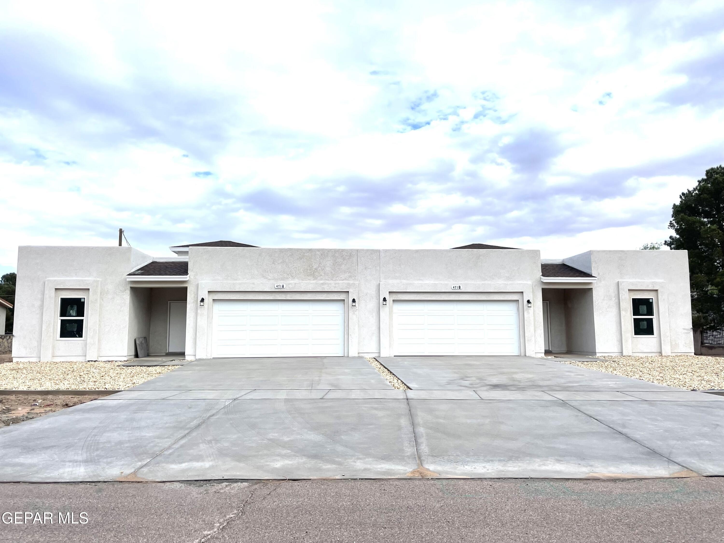 471 HUEREQUE Drive unit: #B ##B, Socorro, TX 79927, 3 Bedrooms Bedrooms, ,2 BathroomsBathrooms,Residential Multi Family,For Sale,471 HUEREQUE Drive unit: #B,915856