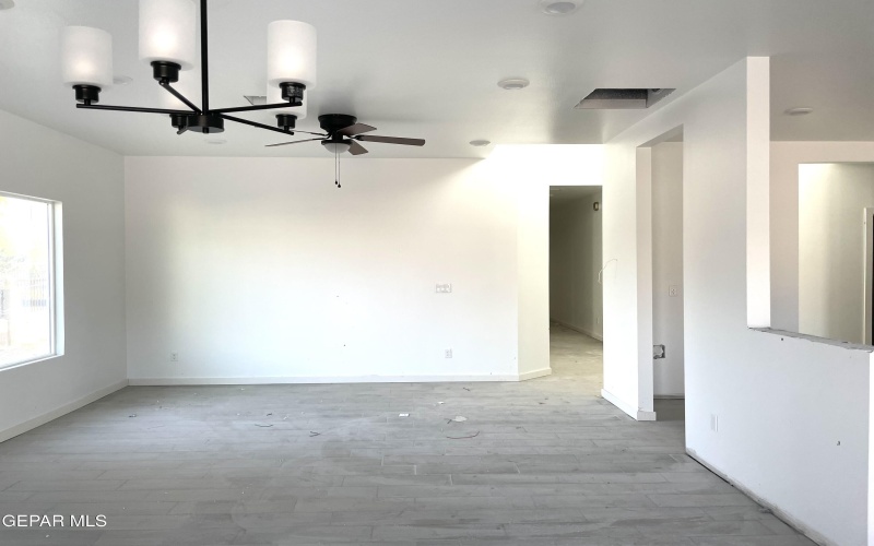 471 HUEREQUE Drive unit: #B ##B, Socorro, TX 79927, 3 Bedrooms Bedrooms, ,2 BathroomsBathrooms,Residential Multi Family,For Sale,471 HUEREQUE Drive unit: #B,915856
