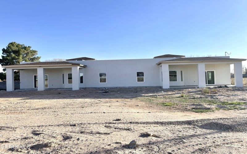471 HUEREQUE Drive unit: #B ##B, Socorro, TX 79927, 3 Bedrooms Bedrooms, ,2 BathroomsBathrooms,Residential Multi Family,For Sale,471 HUEREQUE Drive unit: #B,915856