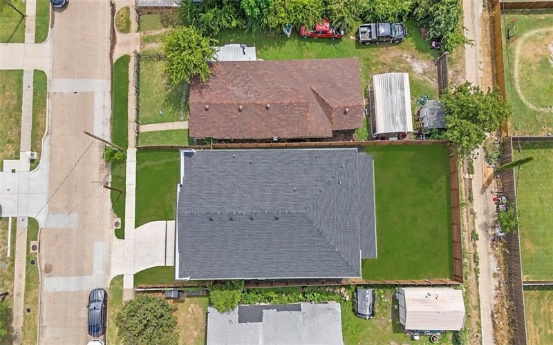2054 Angelina Drive, Dallas, TX 75212, 5 Bedrooms Bedrooms, ,5 BathroomsBathrooms,Residential,For Sale,2054 Angelina Drive,21017062