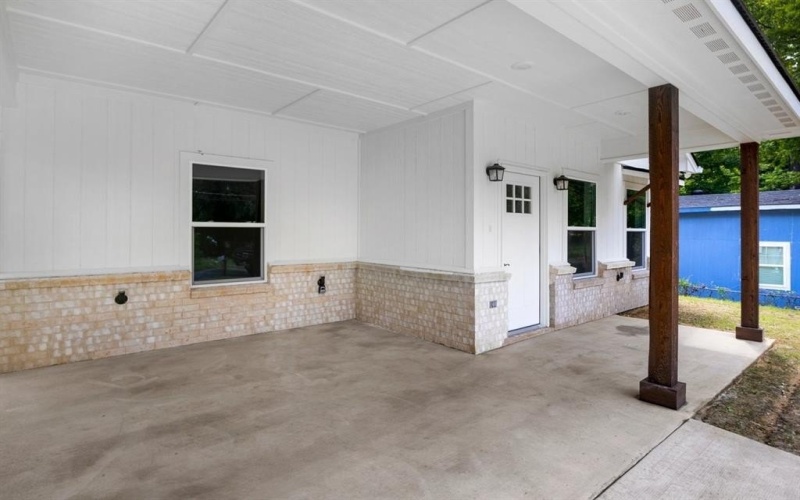 1610 W Barrett Street, Tyler, TX 75702, 3 Habitaciones Habitaciones , ,2 BañosBaños,Residential,En Venta,1610 W Barrett Street,0,21022882