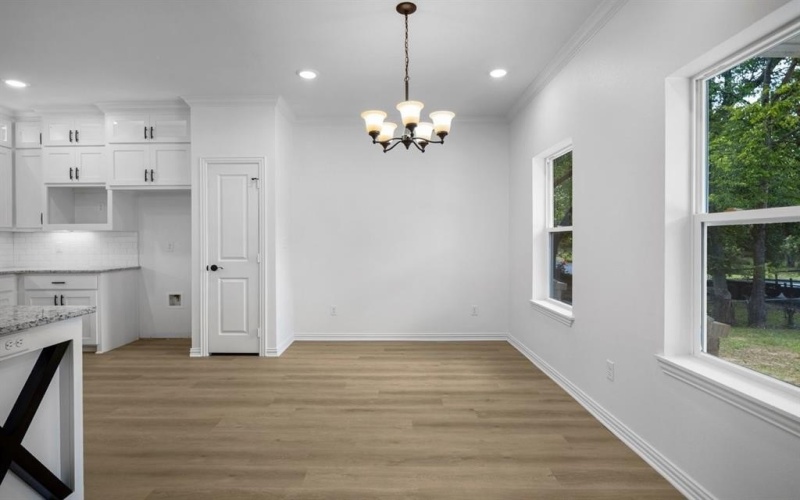 1610 W Barrett Street, Tyler, TX 75702, 3 Habitaciones Habitaciones , ,2 BañosBaños,Residential,En Venta,1610 W Barrett Street,0,21022882