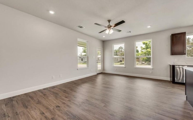 3127 Neches River Trail, Granbury, TX 76048, 3 Bedrooms Bedrooms, ,2 BathroomsBathrooms,Residential,For Sale,3127 Neches River Trail,0,21023054