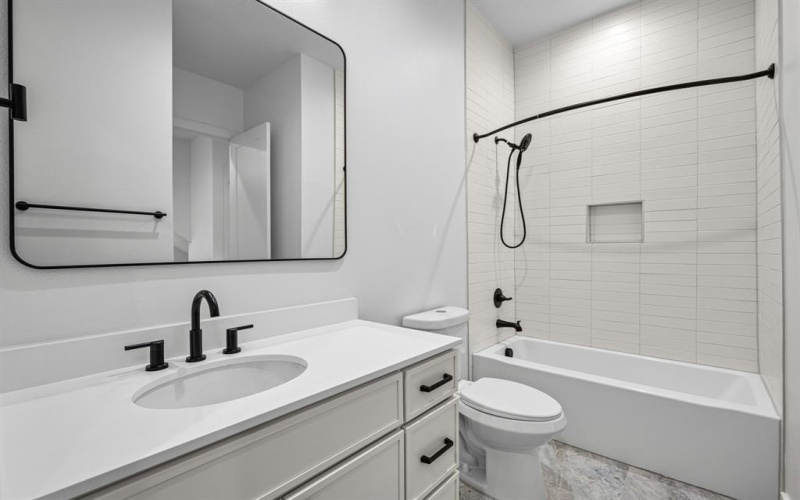 2203 Hondo Avenue #205, Dallas, TX 75219, 3 Bedrooms Bedrooms, ,3 BathroomsBathrooms,Residential,For Sale,2203 Hondo Avenue,0,21023154