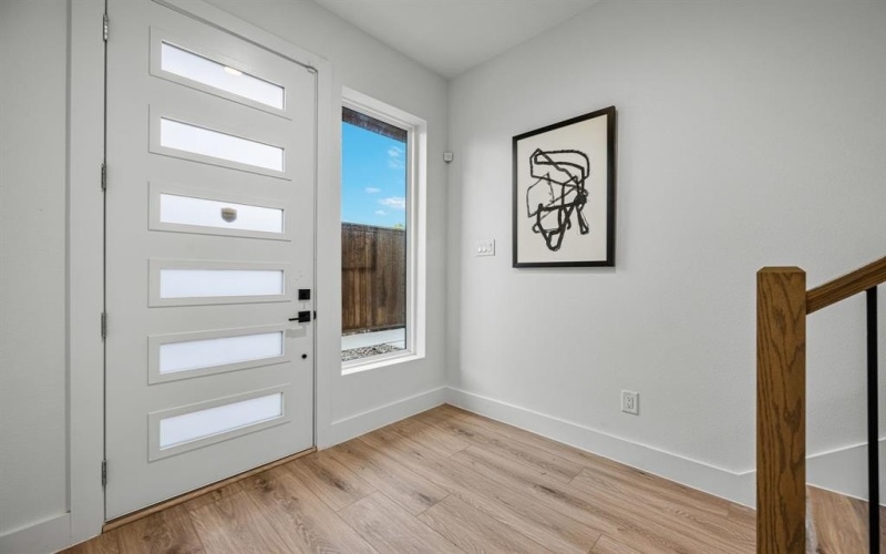 2203 Hondo Avenue #205, Dallas, TX 75219, 3 Bedrooms Bedrooms, ,3 BathroomsBathrooms,Residential,For Sale,2203 Hondo Avenue,0,21023154