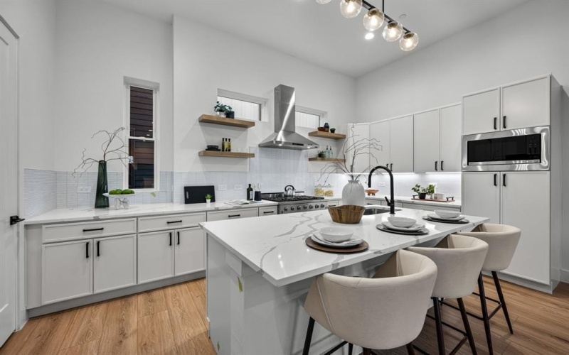 2203 Hondo Avenue #205, Dallas, TX 75219, 3 Bedrooms Bedrooms, ,3 BathroomsBathrooms,Residential,For Sale,2203 Hondo Avenue,0,21023154