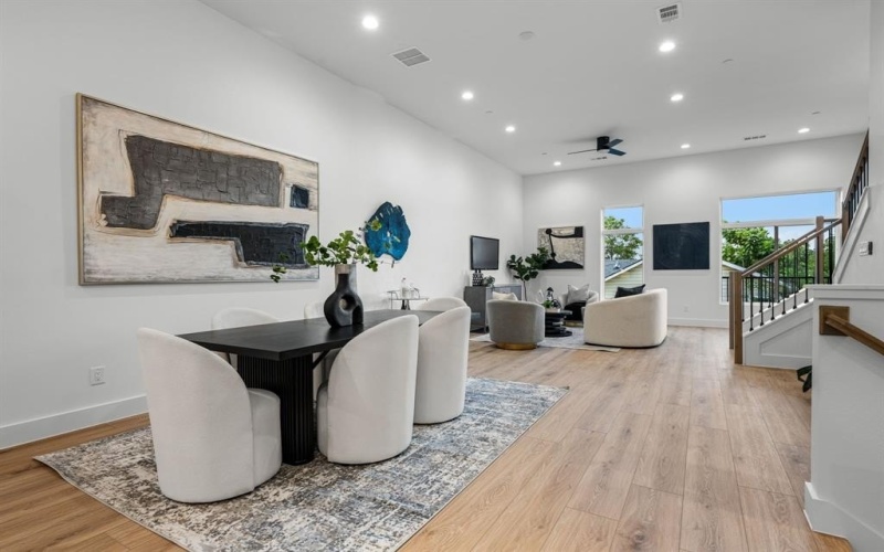 2203 Hondo Avenue #205, Dallas, TX 75219, 3 Bedrooms Bedrooms, ,3 BathroomsBathrooms,Residential,For Sale,2203 Hondo Avenue,0,21023154