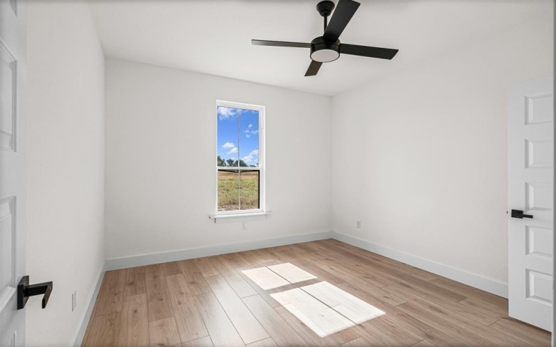 252 Jimmy Lane, Millsap, TX 76066, 3 Bedrooms Bedrooms, ,2 BathroomsBathrooms,Residential,For Sale,252 Jimmy Lane,0,21023307