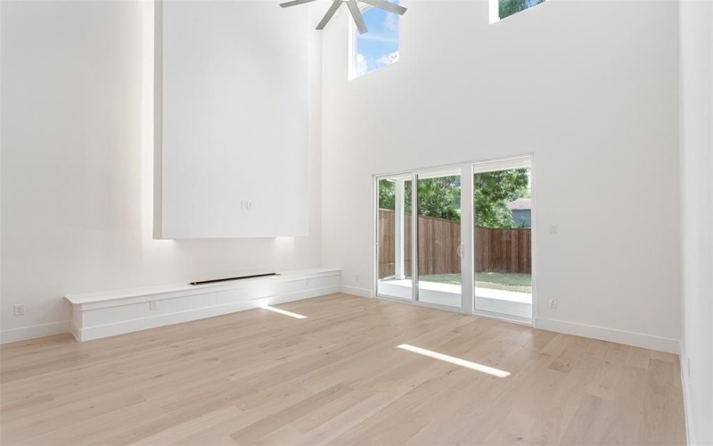 617 Parkview Avenue, Dallas, TX 75223, 5 Bedrooms Bedrooms, ,5 BathroomsBathrooms,Residential,For Sale,617 Parkview Avenue,0,21023415
