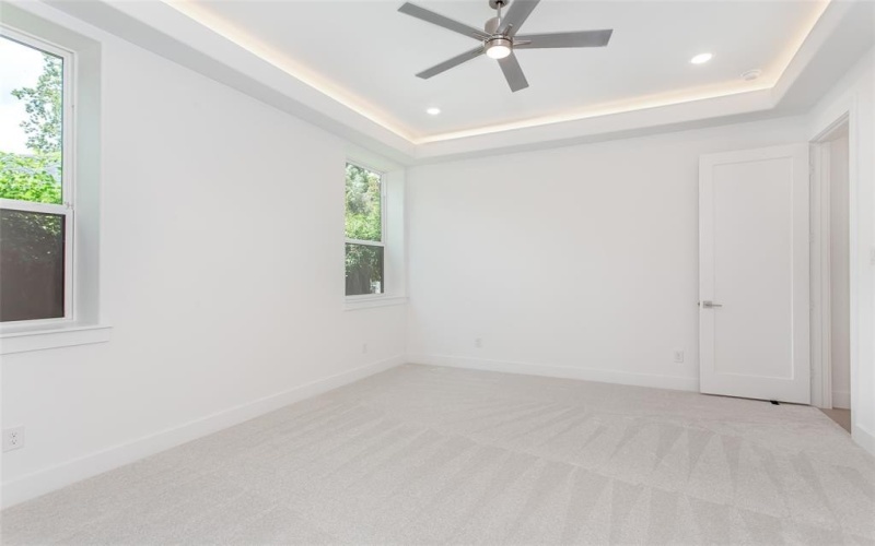 617 Parkview Avenue, Dallas, TX 75223, 5 Bedrooms Bedrooms, ,5 BathroomsBathrooms,Residential,For Sale,617 Parkview Avenue,0,21023415