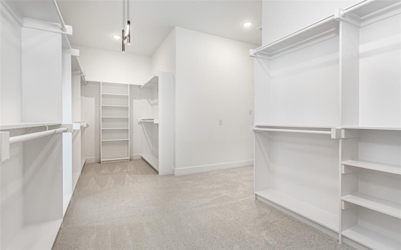 617 Parkview Avenue, Dallas, TX 75223, 5 Bedrooms Bedrooms, ,5 BathroomsBathrooms,Residential,For Sale,617 Parkview Avenue,0,21023415