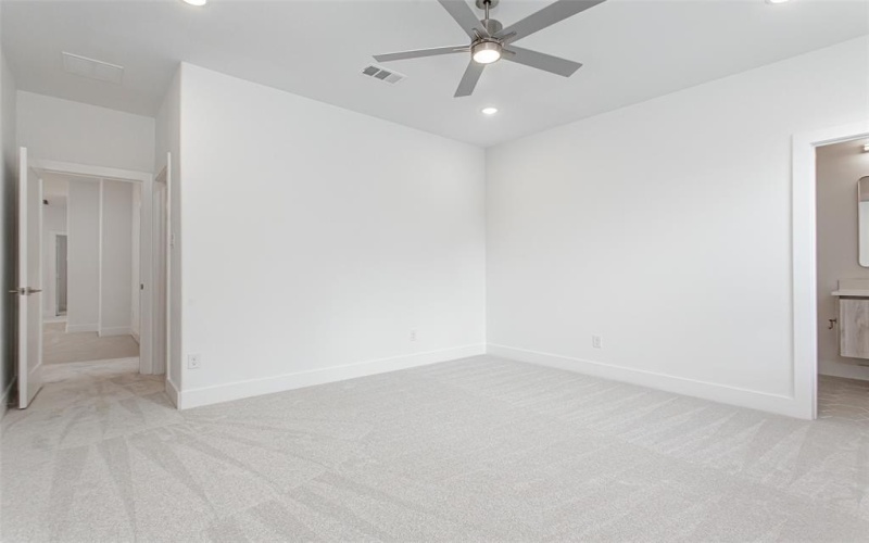 617 Parkview Avenue, Dallas, TX 75223, 5 Bedrooms Bedrooms, ,5 BathroomsBathrooms,Residential,For Sale,617 Parkview Avenue,0,21023415