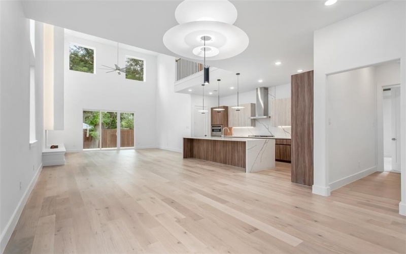 617 Parkview Avenue, Dallas, TX 75223, 5 Bedrooms Bedrooms, ,5 BathroomsBathrooms,Residential,For Sale,617 Parkview Avenue,0,21023415