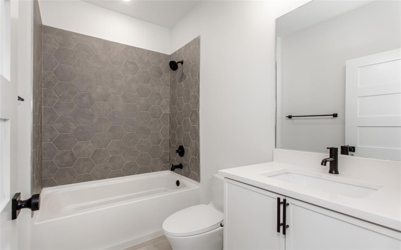 623 Parkview Avenue, Dallas, TX 75223, 5 Bedrooms Bedrooms, ,5 BathroomsBathrooms,Residential,For Sale,623 Parkview Avenue,0,21023448