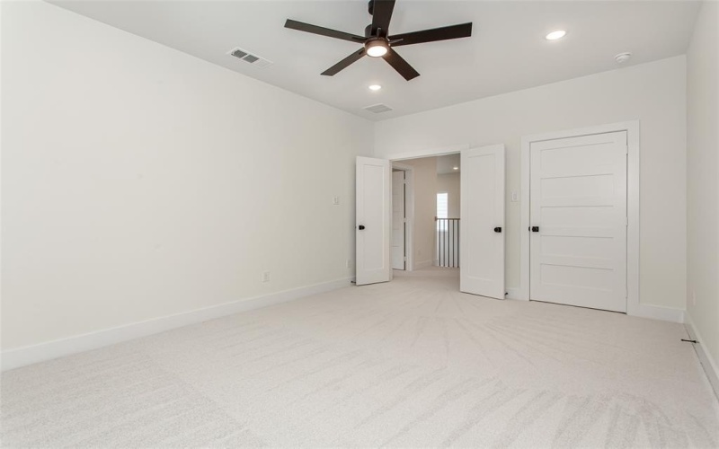 623 Parkview Avenue, Dallas, TX 75223, 5 Bedrooms Bedrooms, ,5 BathroomsBathrooms,Residential,For Sale,623 Parkview Avenue,0,21023448