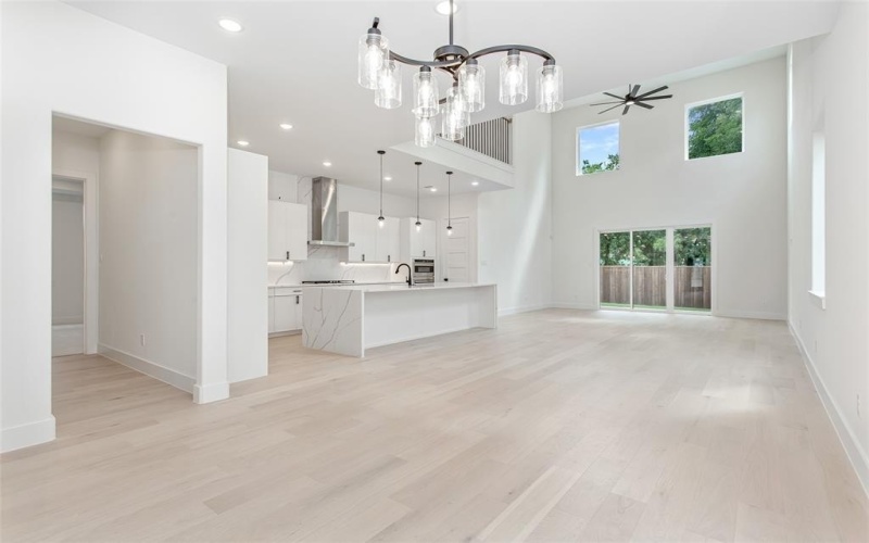 623 Parkview Avenue, Dallas, TX 75223, 5 Bedrooms Bedrooms, ,5 BathroomsBathrooms,Residential,For Sale,623 Parkview Avenue,0,21023448