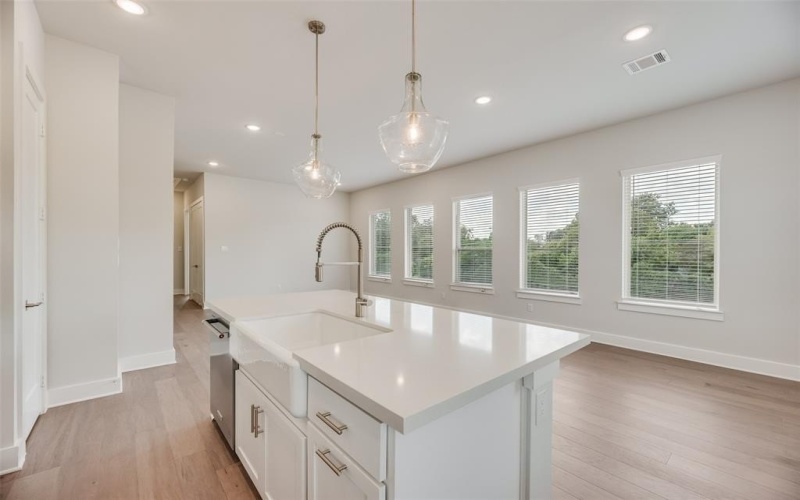 920 Ash Road, Plano, TX 75075, 3 Bedrooms Bedrooms, ,3 BathroomsBathrooms,Residential,For Sale,920 Ash Road,0,21023744